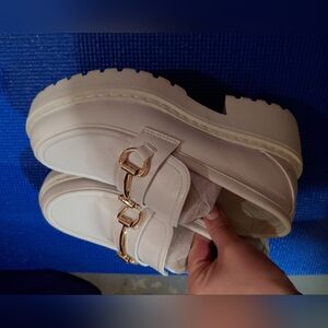 Steve Madden Cream Loafers with Gold Accents